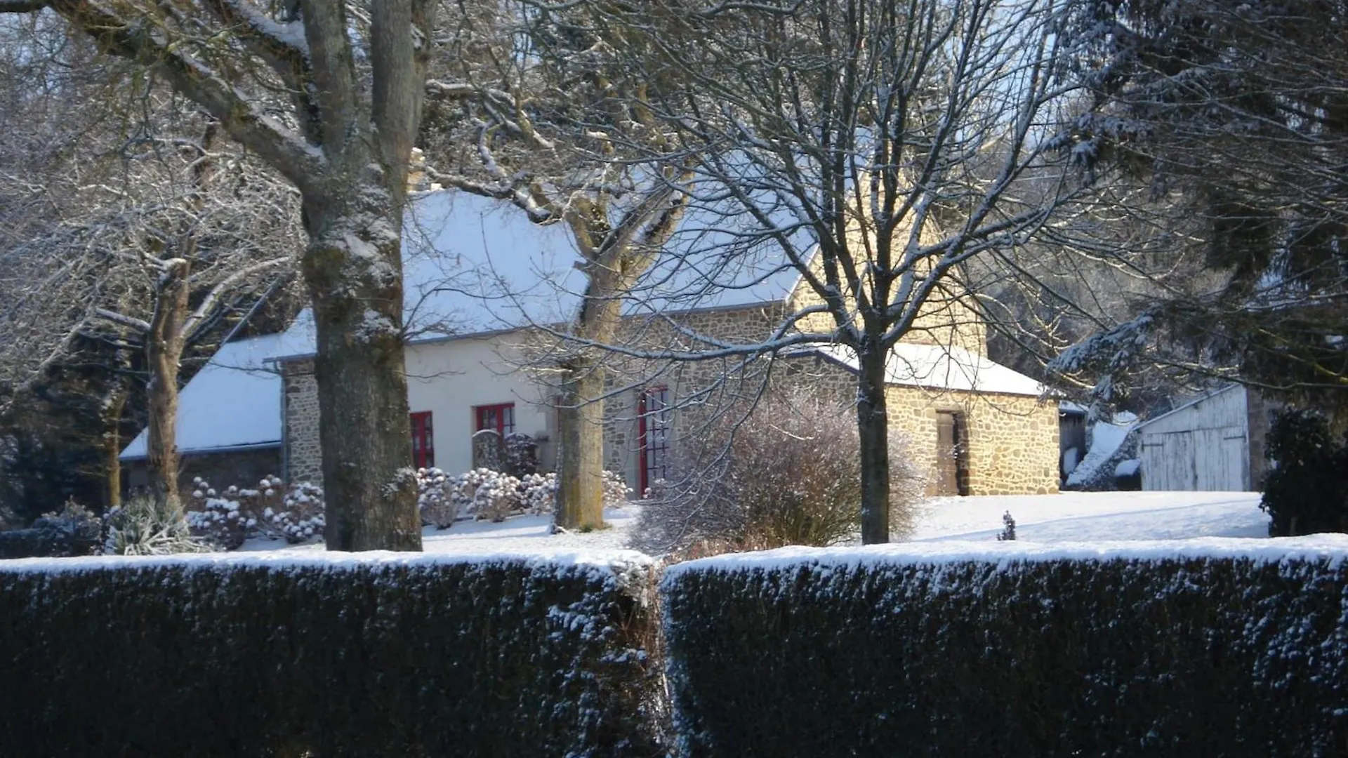 House With Stunning Views Across The Meadows Villa Bonnemain 0*,